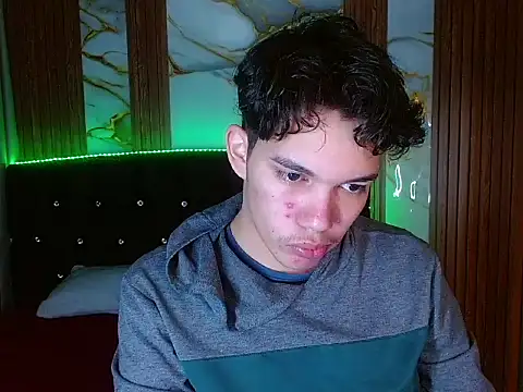 Webkamerová show haku_nayro