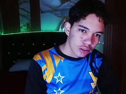 Show de haku_nayro na webcam