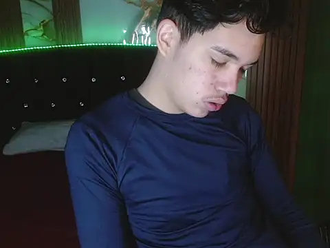haku_nayro Webcam-Show