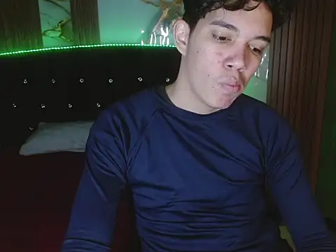 haku_nayro's Webcam Show