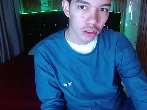 haku_nayro Webcam-Show