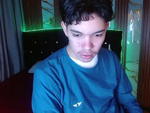haku_nayro webkamerás műsora