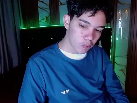 Show de haku_nayro na webcam