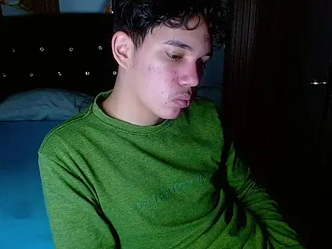 haku_nayro Webcam Show