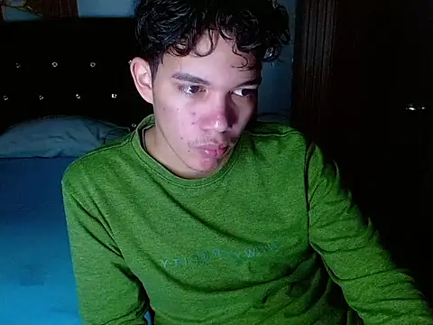 haku_nayro Webcam Show