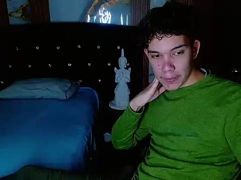 haku_nayro Webcam-Show