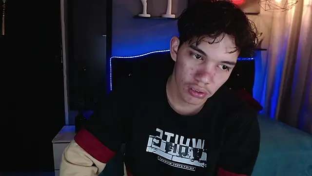 Webkamerová show haku_nayro