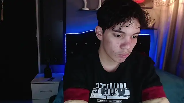 haku_nayro Pertunjukan Webcam