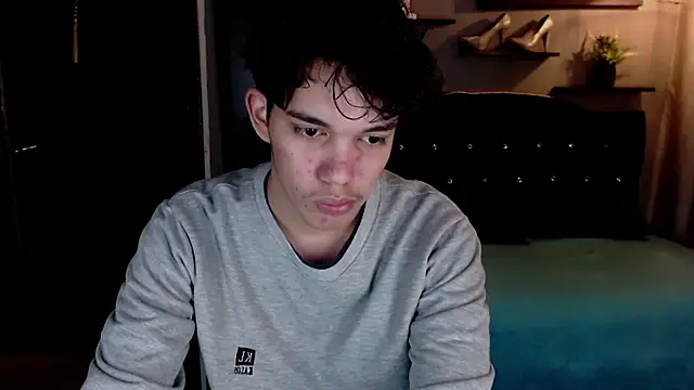 haku_nayro Webcam-Show
