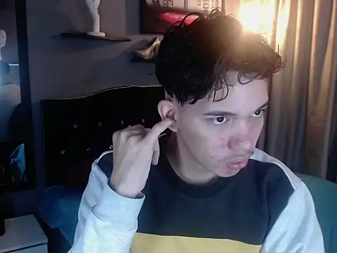 haku_nayro Pertunjukan Webcam