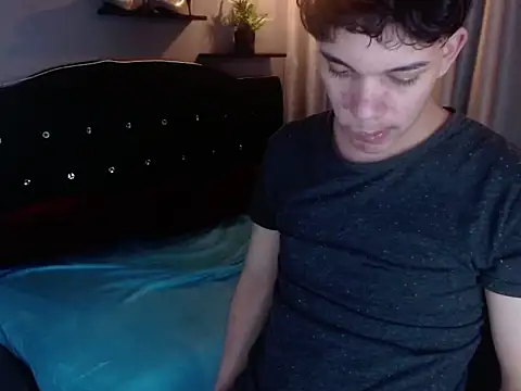 haku_nayro Pertunjukan Webcam