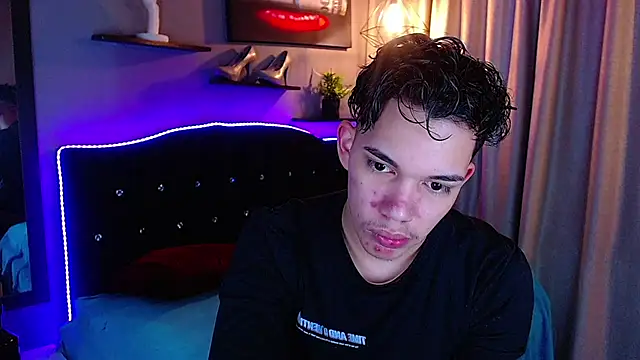 haku_nayro webkamerás műsora