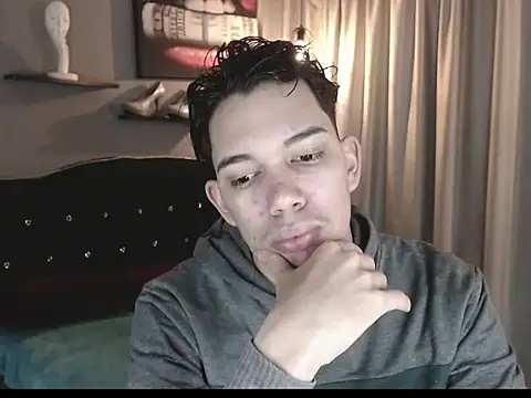 haku_nayro Webcam show