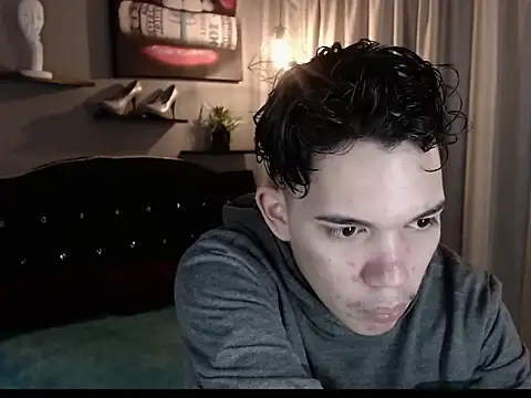 haku_nayro Webcam Show
