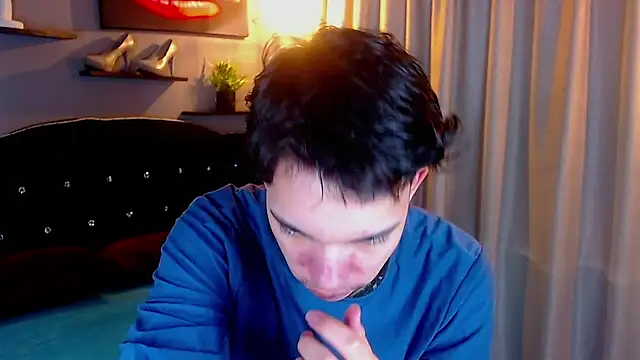 haku_nayro Webcam Show