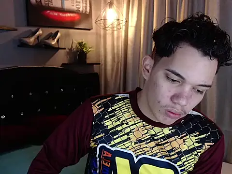 haku_nayro webcam show