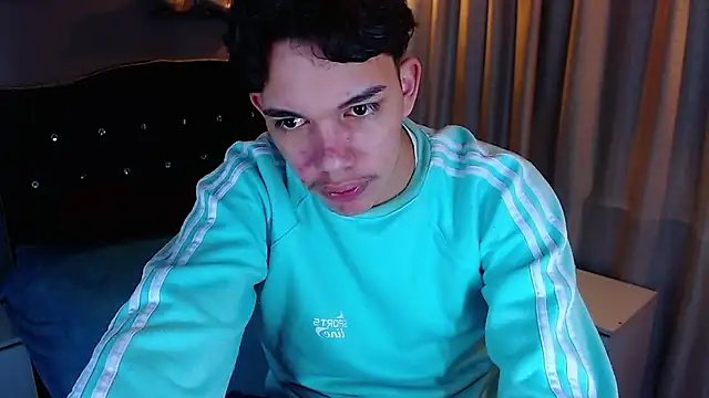 haku_nayro Pertunjukan Webcam
