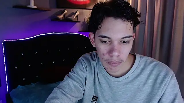 haku_nayro Show Webcam