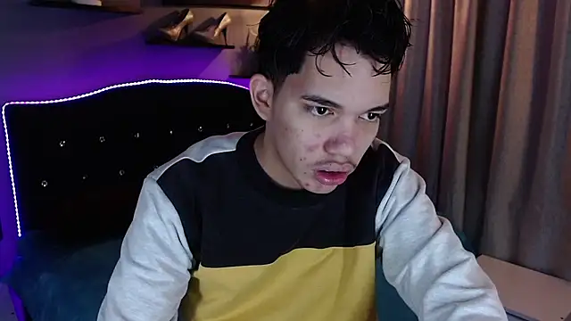 haku_nayro webkamerás műsora