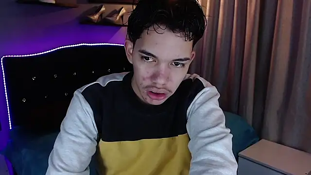 haku_nayro Pertunjukan Webcam