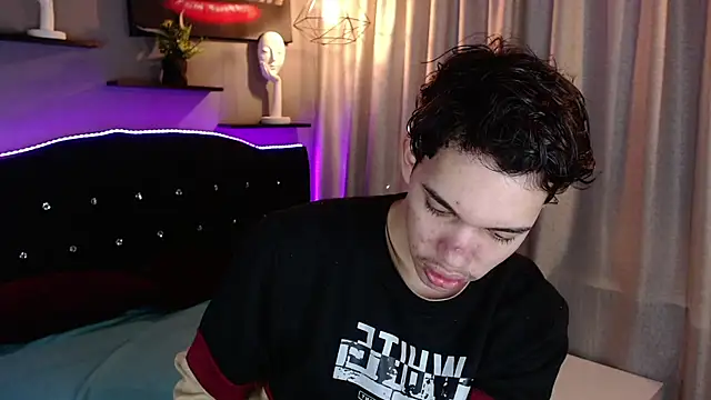 haku_nayro – webcam-show