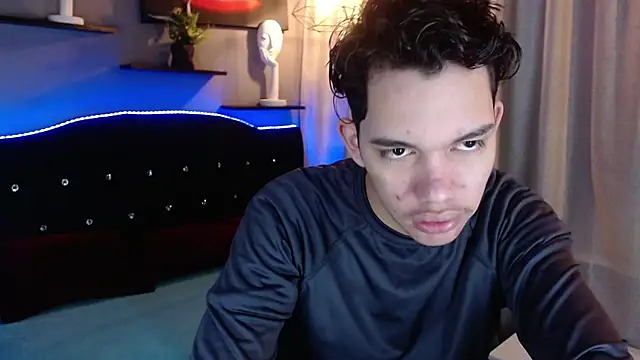 haku_nayro's Webcam Show