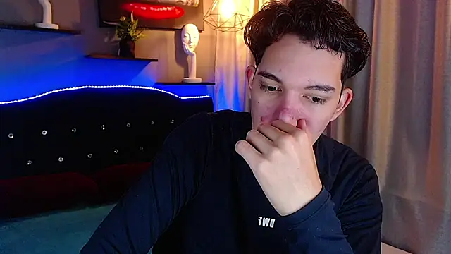 haku_nayro Adlı Modelin Web Kamerası Şovu