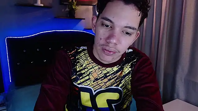 haku_nayro Webcam Show