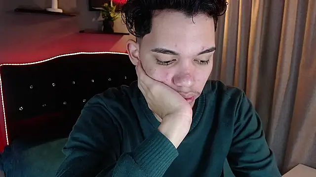 haku_nayro Pertunjukan Webcam