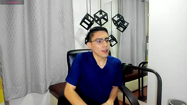 twinkboy_230 Webcamshow