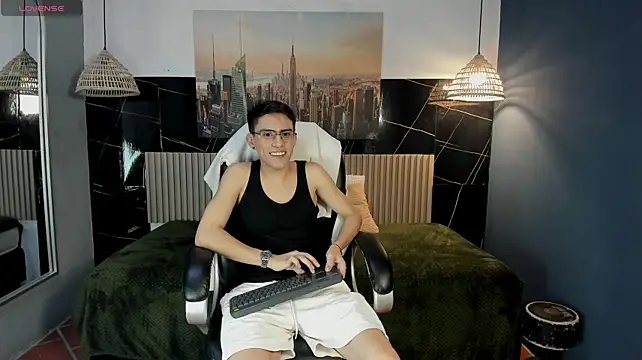 twinkboy_230 – webcam-show