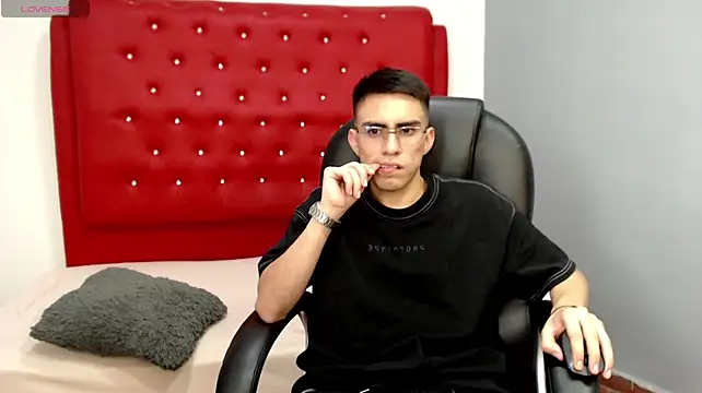 Webkamerová show twinkboy_230
