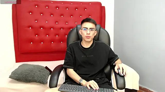 twinkboy_230 Webcam-Show