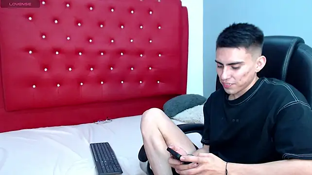 twinkboy_230 Webcam-Show