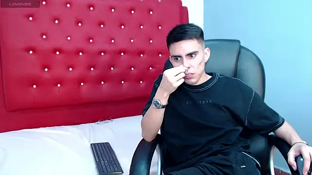 Вебкам-шоу twinkboy_230