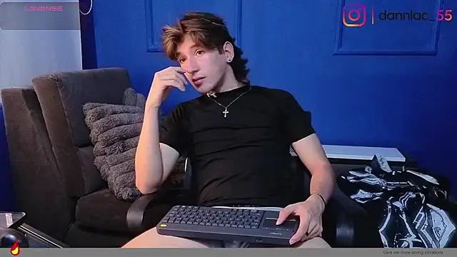 Blondy_001n Webbikameraesitys