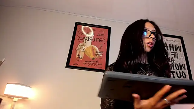 Chat +18 de tiffa_dh ao vivo