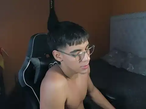 Show de webcam de KARIB88