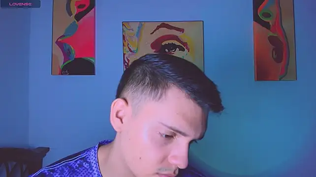 عرض كام james_carter777