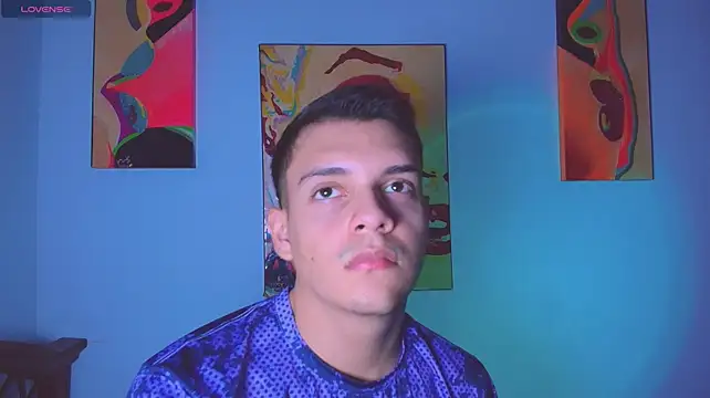 james_carter777 Show Webcam