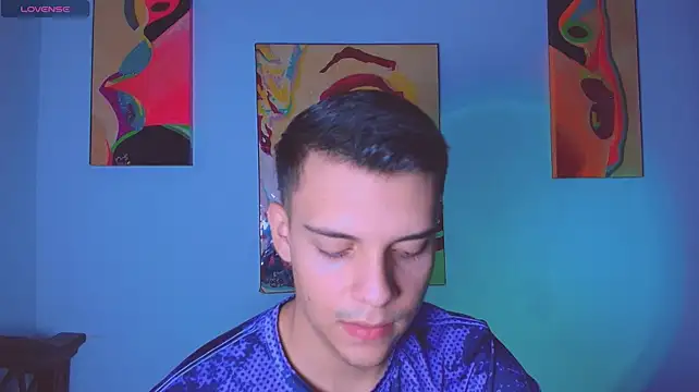 james_carter777 Adlı Modelin Web Kamerası Şovu