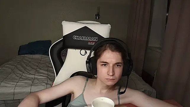 InnaDark Show in webcam