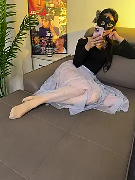 Xing-Cheng Show in webcam