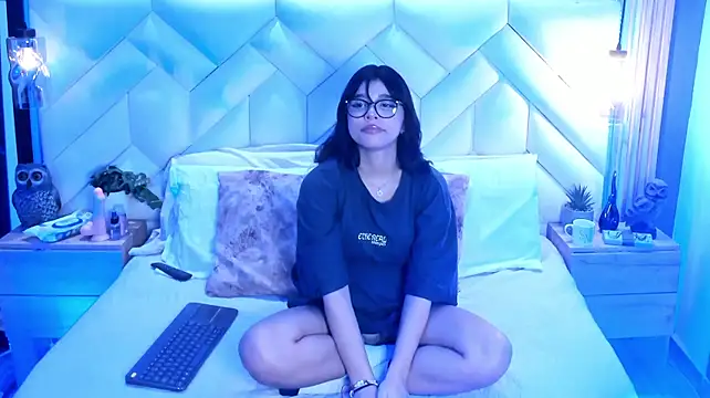 Summer_Light1 Chat XXX live