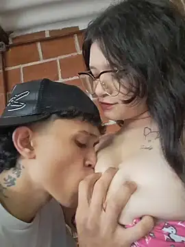 moonlight-couple ওয়েবক্যাম শো