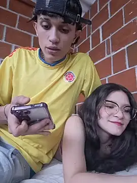 moonlight-couple – webcam-show