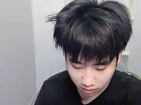 M8ma8 在線直播表演
