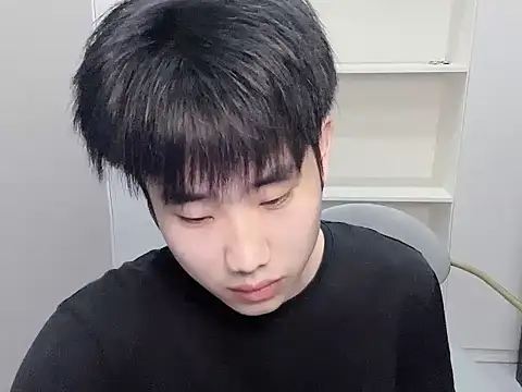 M8ma8 在線直播表演