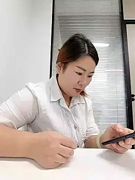 YuYu-881 网络视讯表演