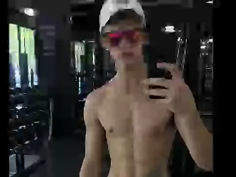 juanse22cm Show in webcam
